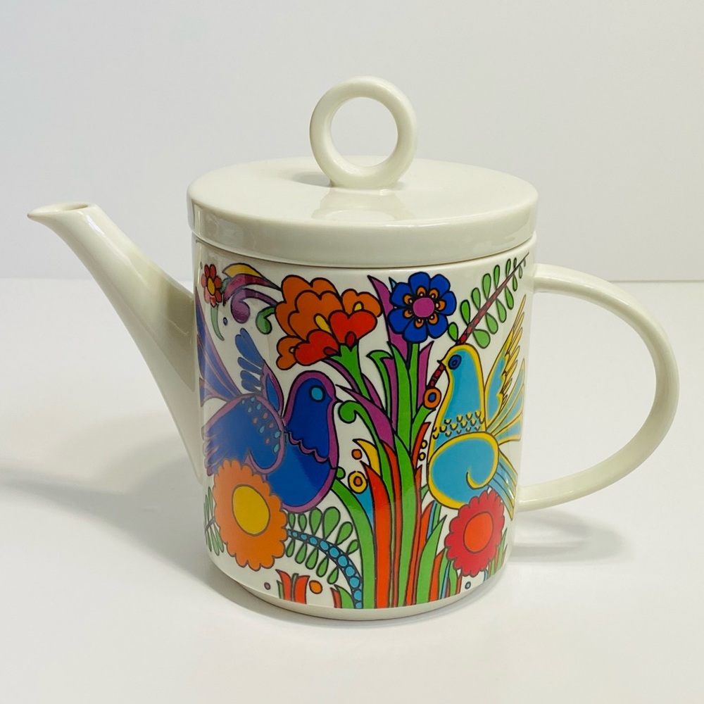 Villeroy & Boch White Teapot with Multicolor Floral & Bird Motif